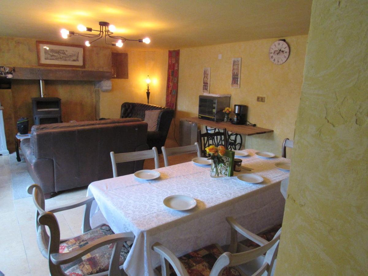Les Deux Rives Bed & Breakfast Cierp Exterior photo