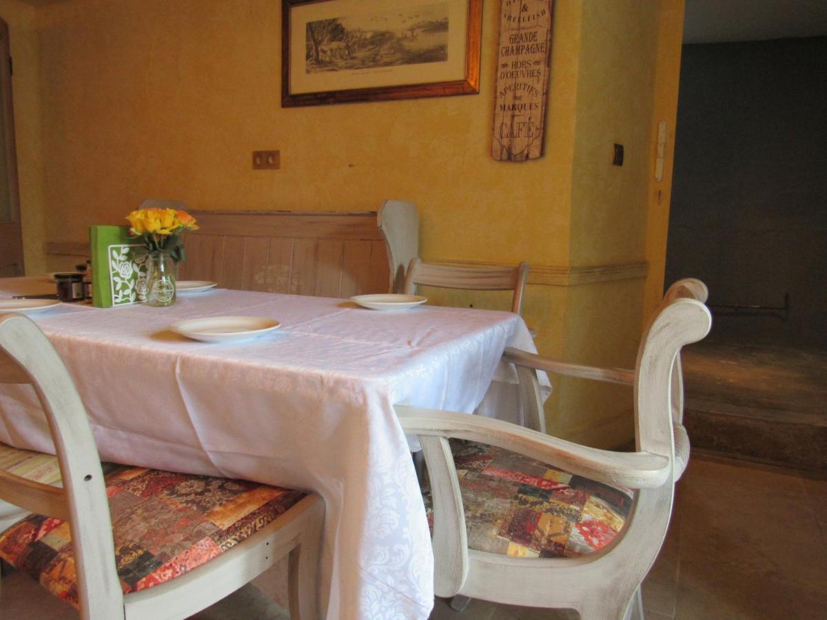 Les Deux Rives Bed & Breakfast Cierp Exterior photo