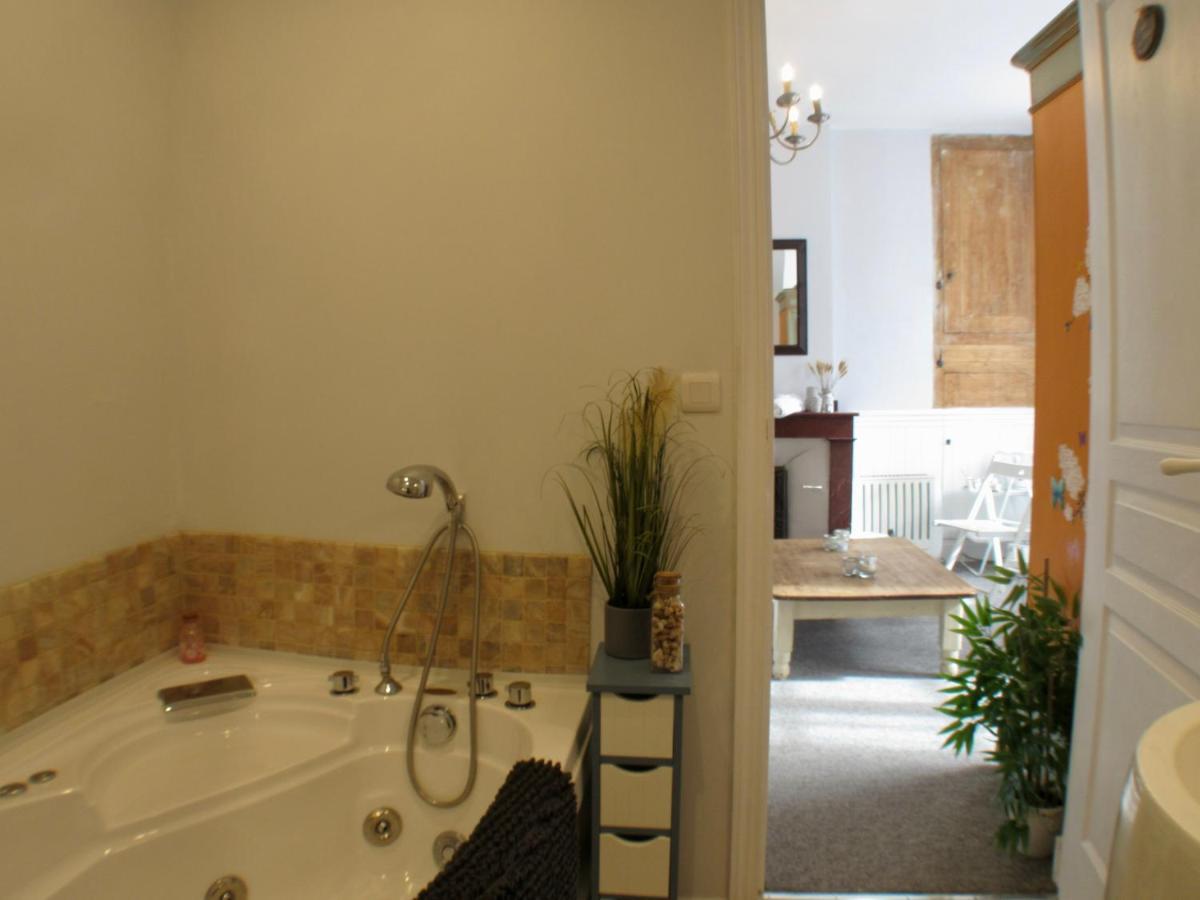 Les Deux Rives Bed & Breakfast Cierp Exterior photo